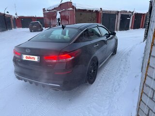 2020 Kia Optima IV Рестайлинг, чёрный, 2450000 рублей, вид 4