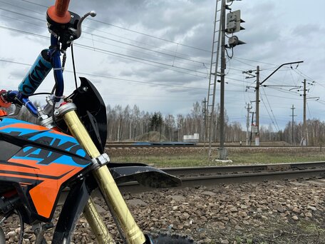 2024 Kayo Evolution YX140EM, оранжевый, 90000 рублей, вид 2
