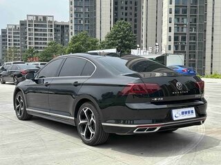 2023 Volkswagen Magotan B8 Рестайлинг, чёрный, 1590000 рублей, вид 4