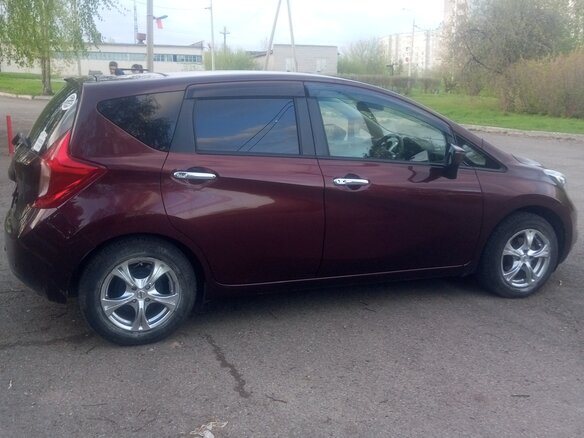 2016 Nissan Note II, красный, 950000 рублей - вид 2