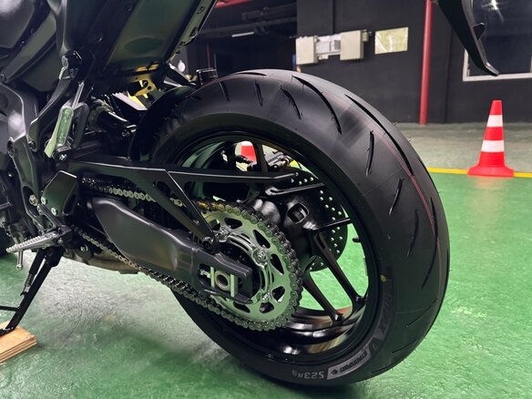 2022 Yamaha MT-09 (FZ-09), чёрный, 1350000 рублей - вид 25