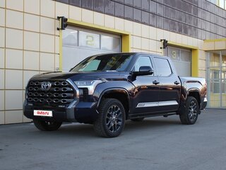 2022 Toyota Tundra CrewMax III, синий, 8295000 рублей, вид 2
