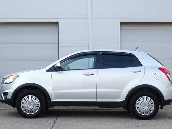 2014 SsangYong Actyon II Рестайлинг, серебристый - вид 2
