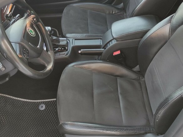 2012 Skoda Superb II, коричневый - вид 18