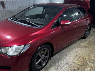 2007 Honda Civic VIII, красный, 700000 рублей, вид 3