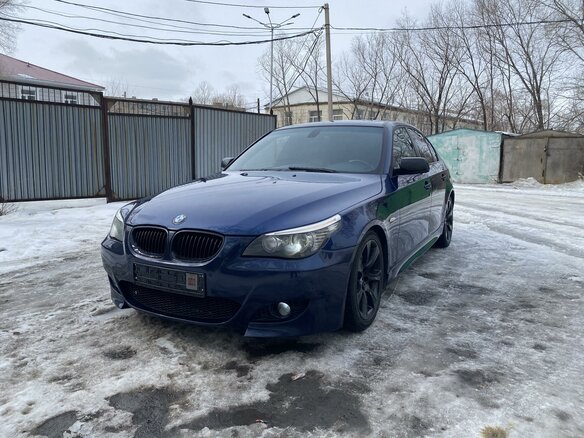 2007 BMW 5 серии 535i V (E60/E61) Рестайлинг, синий, 820000 рублей - вид 3
