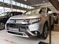 2021 Mitsubishi Outlander III Рестайлинг 3, серебристый - вид 1