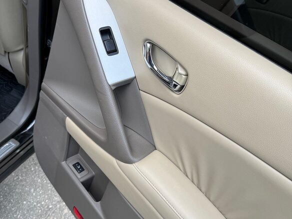 2012 Nissan Murano II (Z51) Рестайлинг 2, чёрный, 1390000 рублей - вид 12