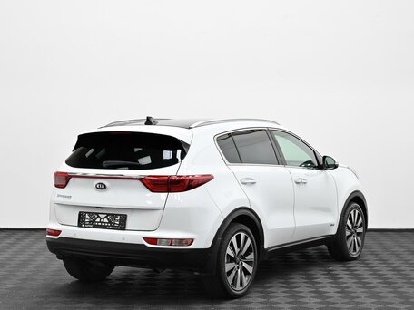 2017 Kia Sportage IV, белый, 1749000 рублей, вид 2