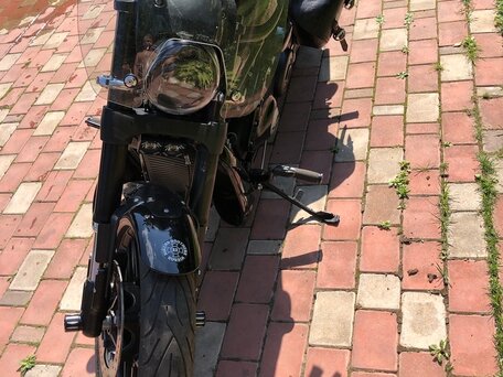 2011 Harley-Davidson V-Rod, чёрный, 1300000 рублей, вид 5