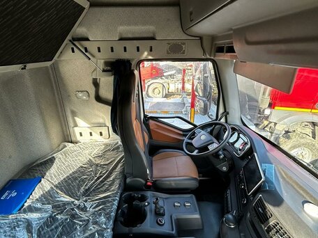 2023 FAW J6 CA4250, белый, 6500000 рублей, вид 5