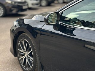 2021 Toyota Camry VIII (XV70) Рестайлинг, чёрный, 3500000 рублей, вид 4