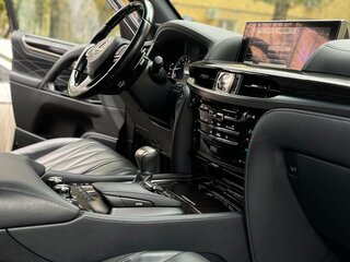 2020 Lexus LX 570 III Рестайлинг 2, чёрный, 15000000 рублей, вид 5