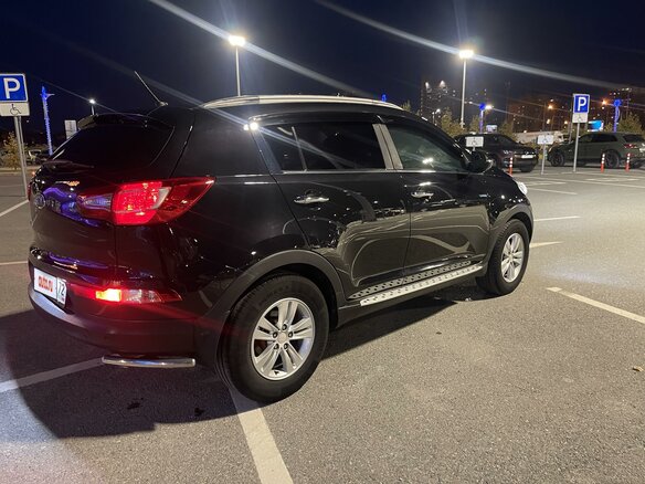 2011 Kia Sportage III, чёрный, 1480000 рублей - вид 6