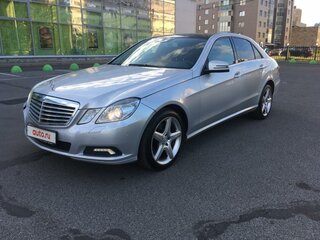 2009 Mercedes-Benz E-Класс 350 IV (W212, S212, C207), серебристый, 1145000 рублей, вид 1