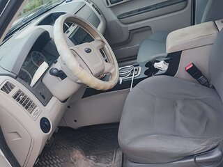 2008 Ford Escape II, белый, 650000 рублей, вид 4