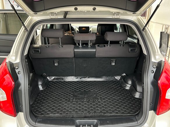 2013 SsangYong Actyon II Рестайлинг, серебристый, 1200000 рублей - вид 12
