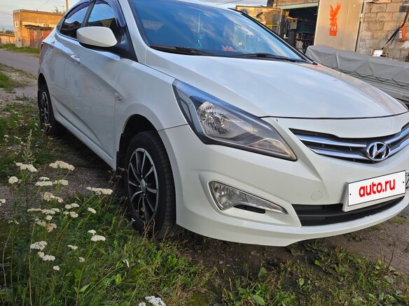 2016 Hyundai Solaris I Рестайлинг, белый, 750000 рублей - вид 1