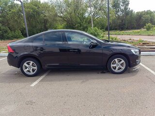 2017 Volvo S60 II Рестайлинг, чёрный, 1320000 рублей, вид 4