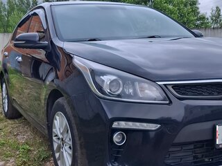 2019 Kia Rio IV, чёрный, 1620000 рублей, вид 1