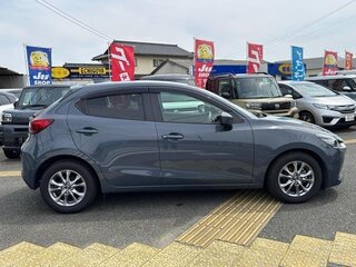 2022 Mazda 2 IV (XP21), серый, 900000 рублей, вид 5