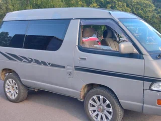 1991 Toyota Lite Ace III, серый, 450000 рублей, вид 2