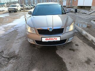 2012 Skoda Octavia II (A5) Рестайлинг, серебристый, 940000 рублей, вид 3