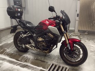 2021 Honda CB 650R, красный, 800000 рублей, вид 2