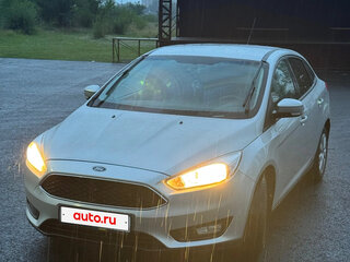 2016 Ford Focus III Рестайлинг, серебристый, 1150000 рублей, вид 4