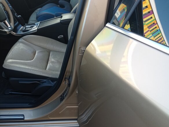2012 Volvo S60 II, жёлтый, 800000 рублей - вид 17