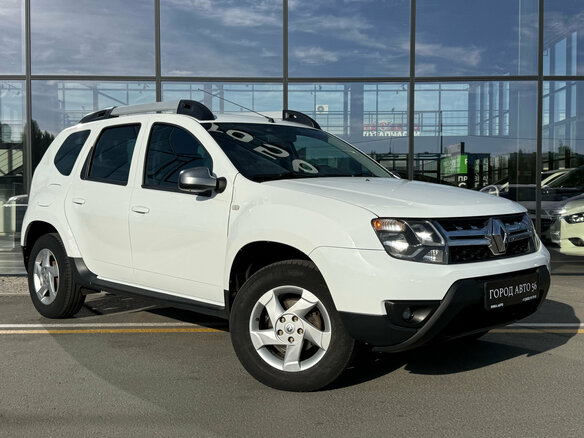 2015 Renault Duster I Рестайлинг, белый - вид 1