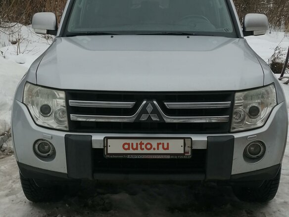2007 Mitsubishi Pajero IV, серебристый - вид 3