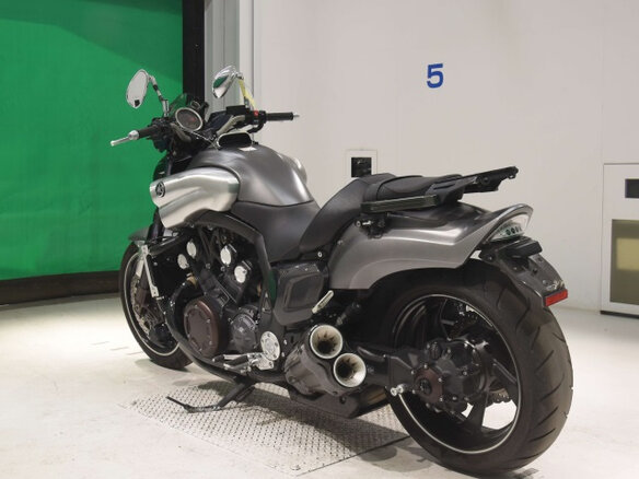 2014 Yamaha VMAX 1700, чёрный, 1500000 рублей - вид 5