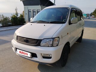 1999 Toyota Lite Ace Noah V, белый, 1250000 рублей, вид 2