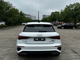 2022 Audi A3 Sportback 35 TFSI IV (8Y), белый, 1725000 рублей, вид 5