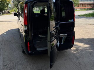 2017 Honda Stepwgn V, чёрный, 2000000 рублей, вид 5