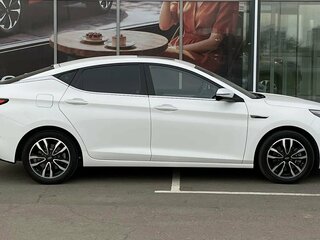 2023 JAC J7 I, белый, 1360000 рублей, вид 5