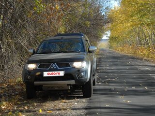 2011 Mitsubishi L200 IV, серый, 1990000 рублей, вид 3