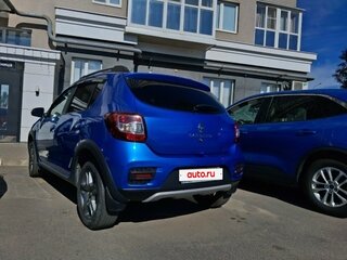2020 Renault Sandero Stepway II Рестайлинг, синий, 1600000 рублей, вид 2