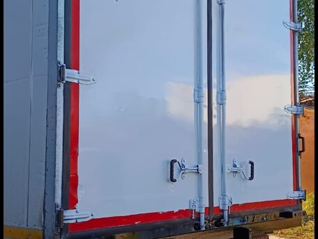 2018 Fuso (Mitsubishi) Canter, белый, 2550000 рублей, вид 3