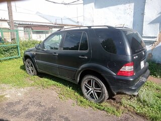 2001 Mercedes-Benz M-Класс AMG 55 AMG I (W163) Рестайлинг, чёрный, 780900 рублей, вид 5