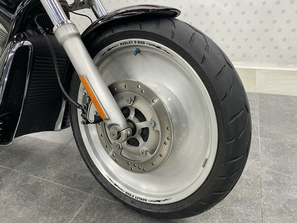 2004 Harley-Davidson V-Rod, чёрный, 620000 рублей - вид 19