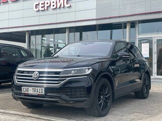 2018 Volkswagen Touareg III, чёрный, 4400000 рублей, вид 2