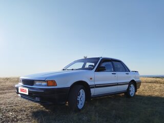 1988 Mitsubishi Galant VI, белый, 195000 рублей, вид 1
