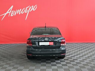 2018 Volkswagen Polo V Рестайлинг, серый, 1135000 рублей, вид 4