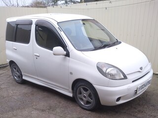 2001 Toyota FunCargo, белый, 550000 рублей, вид 5