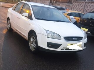 2007 Ford Focus II, белый, 300000 рублей, вид 3