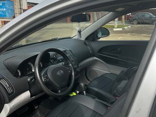 2007 Kia Ceed I, серебристый, 630000 рублей, вид 5