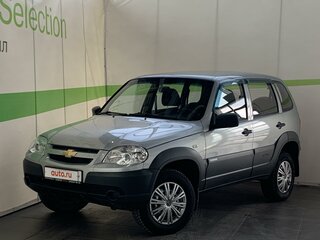 2013 Chevrolet Niva I Рестайлинг, серебристый, 620000 рублей, вид 1