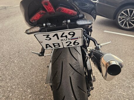 2000 Suzuki GSR 600, чёрный, 385000 рублей, вид 2